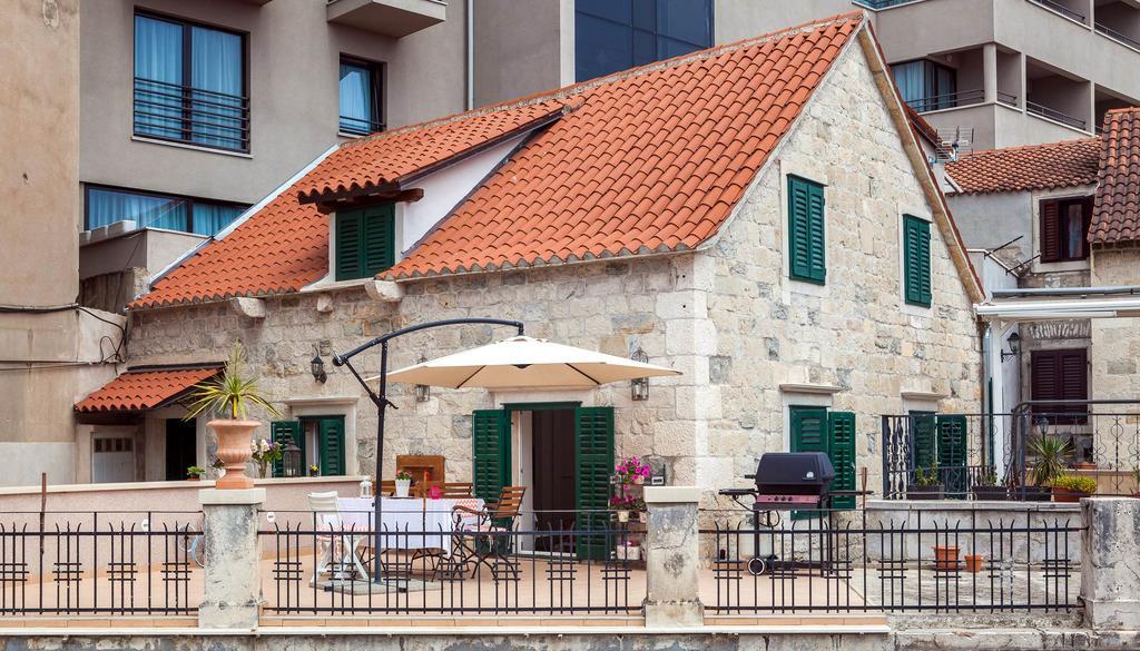 Phoenix Studio Apartment Спліт Екстер'єр фото